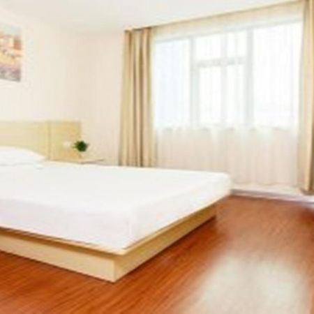 Hanting Hotel Beijing Capital Airport Шуньи Экстерьер фото